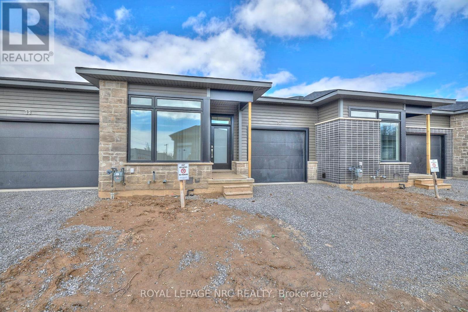 












32 - 9150 WILLOUGHBY DRIVE

,
Niagara Falls (Chippawa),




Ontario
L2G0Z5

