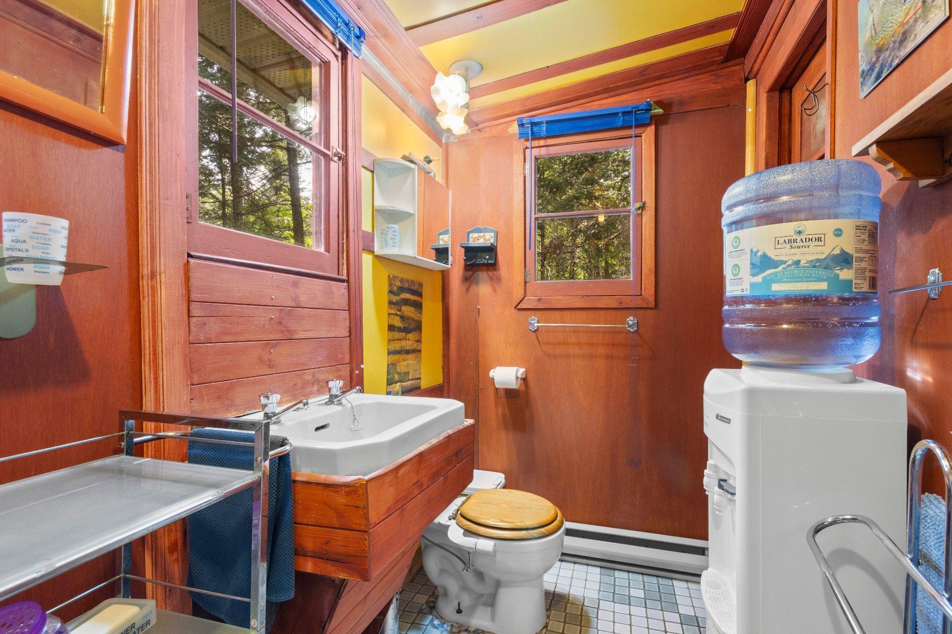 









123


Desc. des Cèdres

,
Lantier,




QC
J0T1V0

