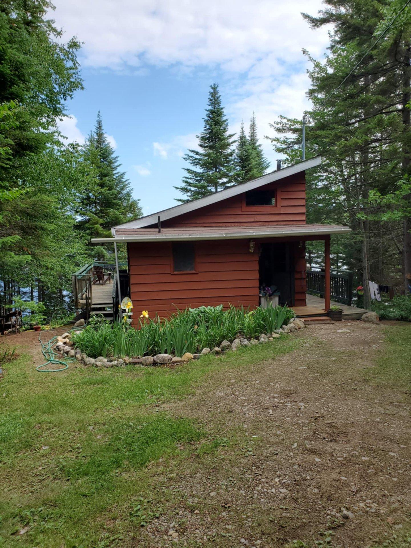 









123


Desc. des Cèdres

,
Lantier,




QC
J0T1V0

