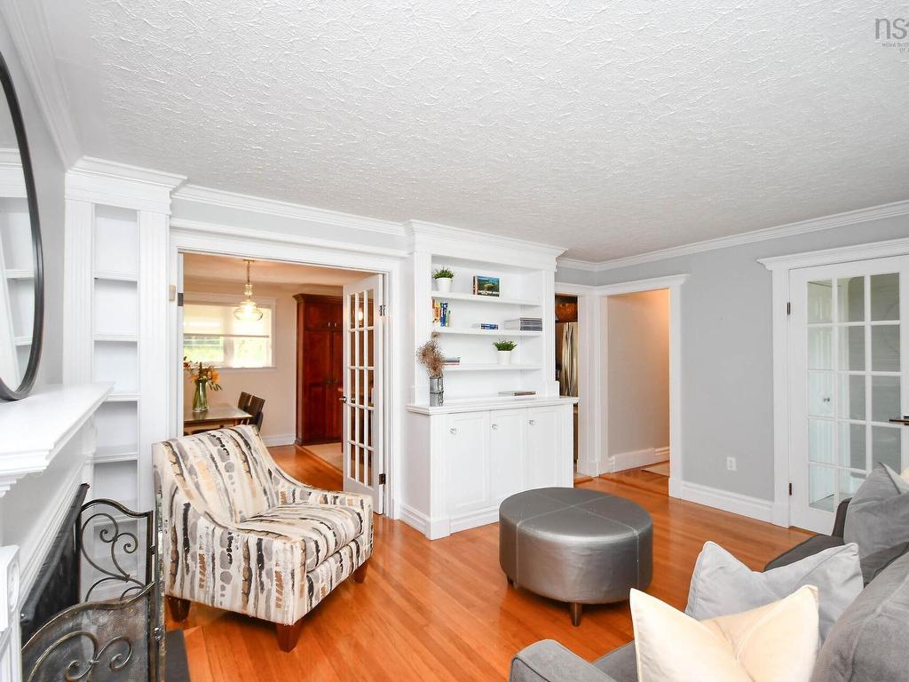 












27 Dartmoor Crescent

,
Bedford,




NS
B4A 2K6

