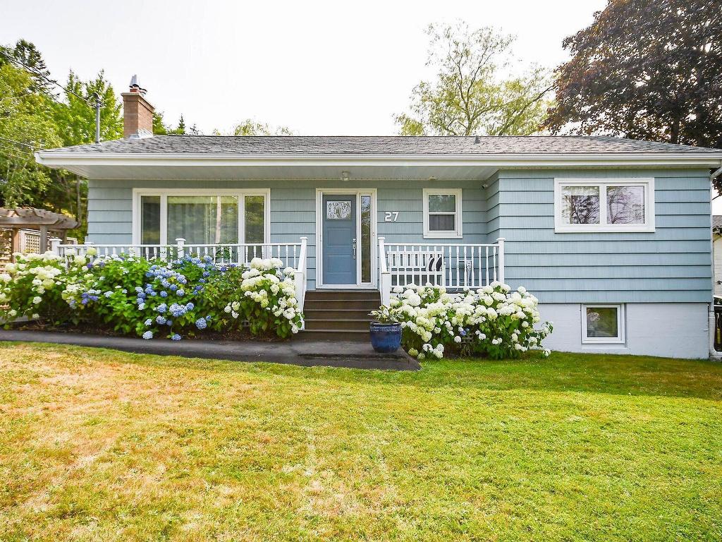 












27 Dartmoor Crescent

,
Bedford,




NS
B4A 2K6


