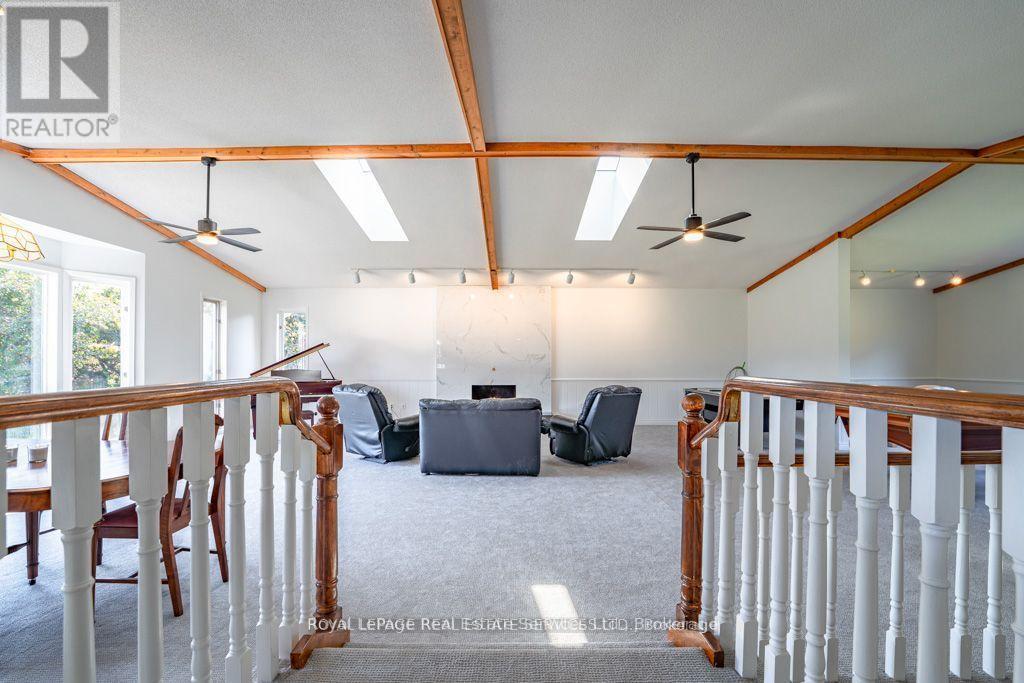 












9630 WELLINGTON ROAD 42

,
Erin,







Ontario
L7G4S8

