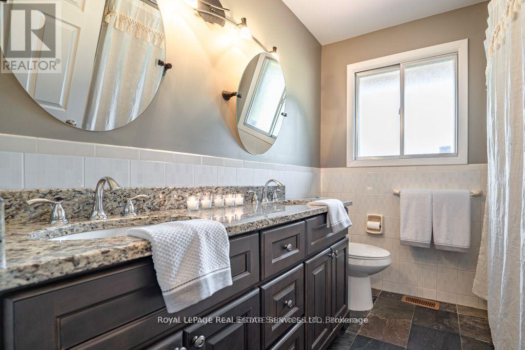 












9630 WELLINGTON ROAD 42

,
Erin,







Ontario
L7G4S8

