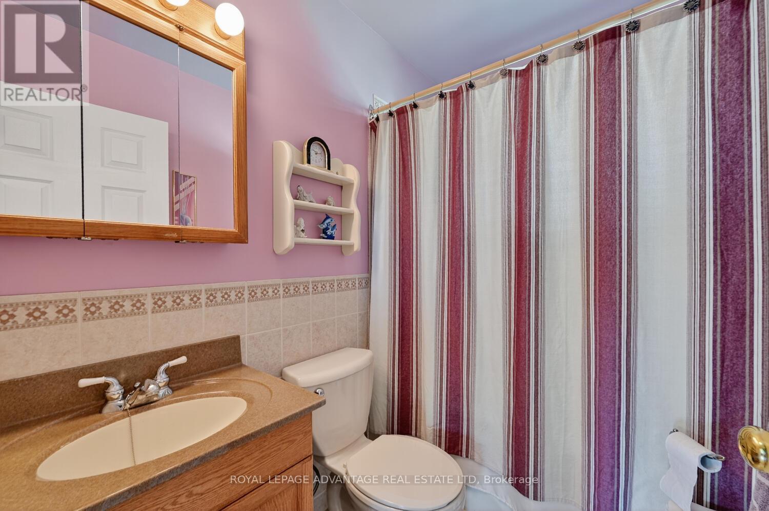 












245 ALLAN STREET

,
Smiths Falls,




Ontario
K7A4M9

