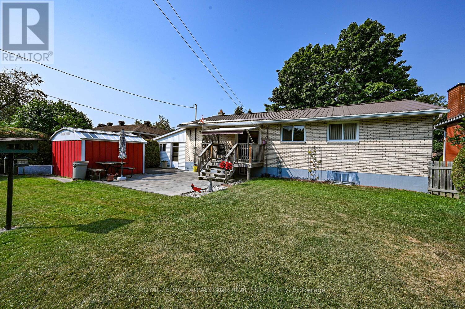












245 ALLAN STREET

,
Smiths Falls,




Ontario
K7A4M9

