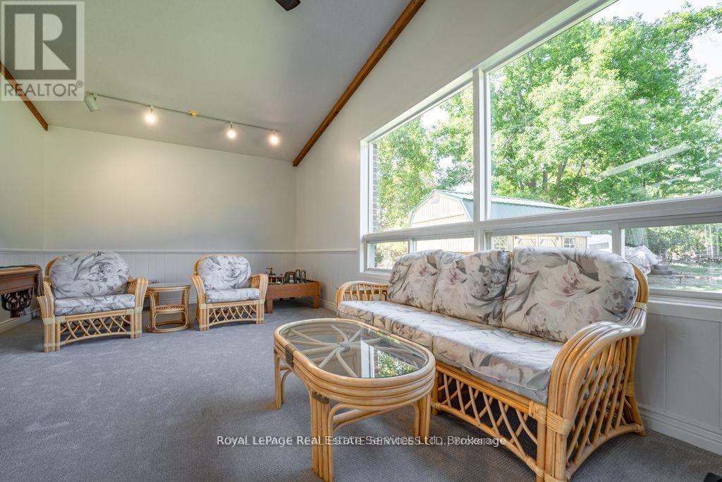 












9630 WELLINGTON ROAD 42

,
Erin,




Ontario
L7G4S8

