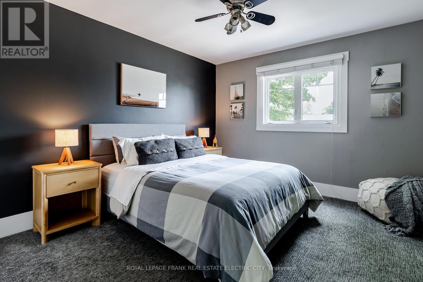 












1255 BRIDLE DRIVE

,
Peterborough West (North),




Ontario
K9J7J7

