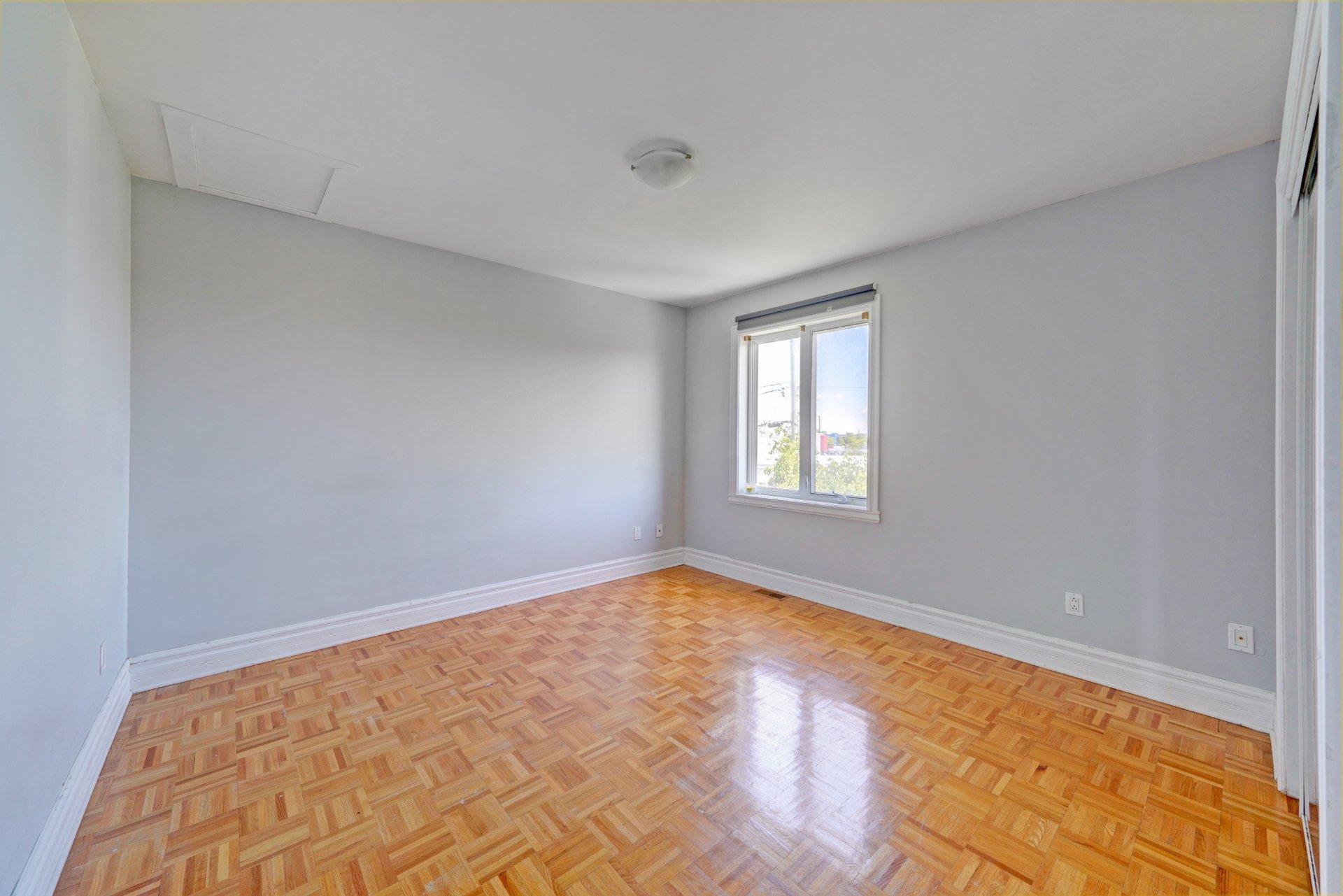 









9181


Crois. Rollin

,
Brossard,




QC
J4X2P7


