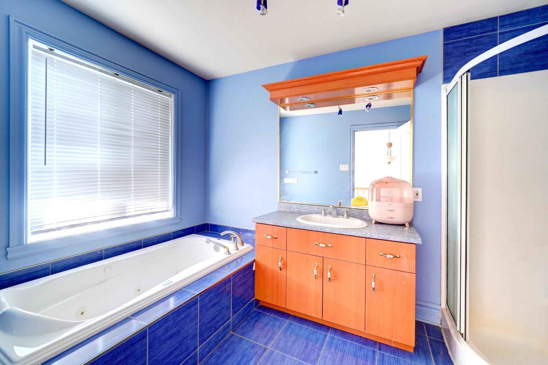 









9181


Crois. Rollin

,
Brossard,




QC
J4X2P7


