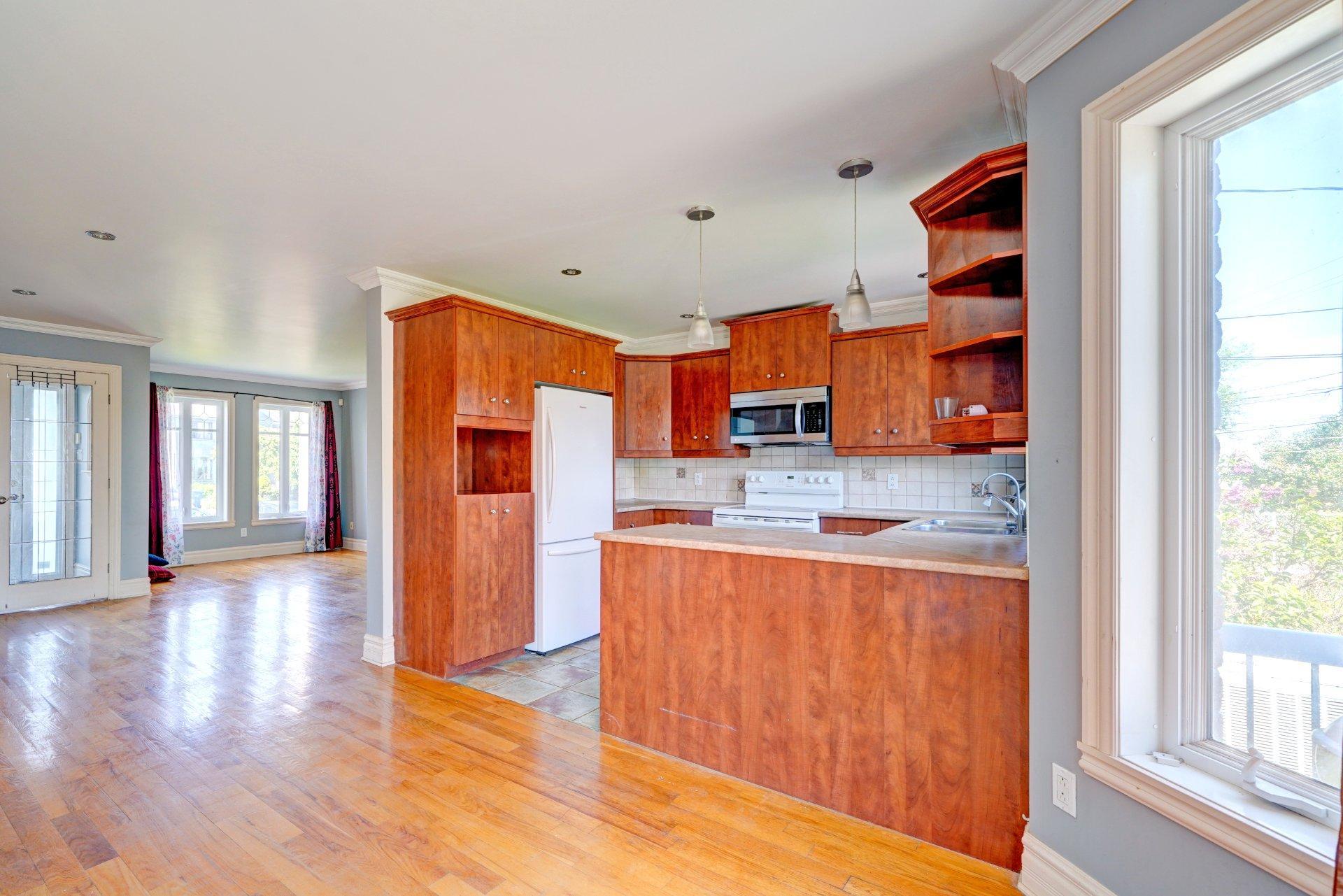 









9181


Crois. Rollin

,
Brossard,




QC
J4X2P7

