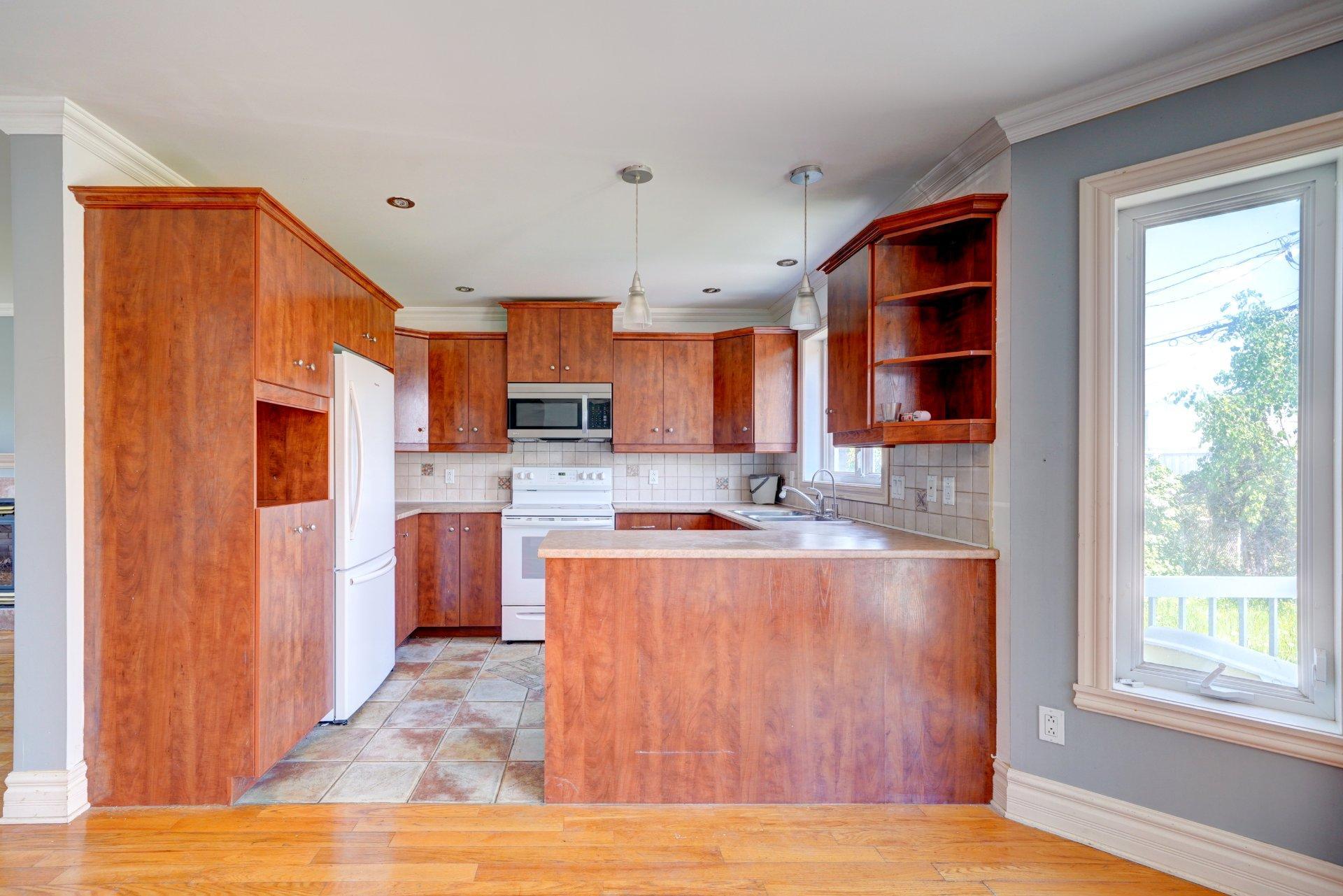 









9181


Crois. Rollin

,
Brossard,




QC
J4X2P7


