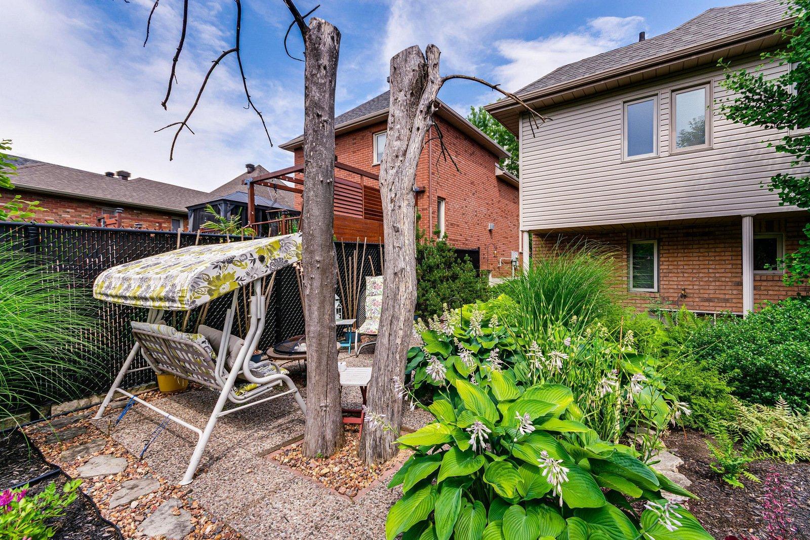 









19


Rue de l'Escalade

,
Gatineau (Hull),




QC
J8Z3N5

