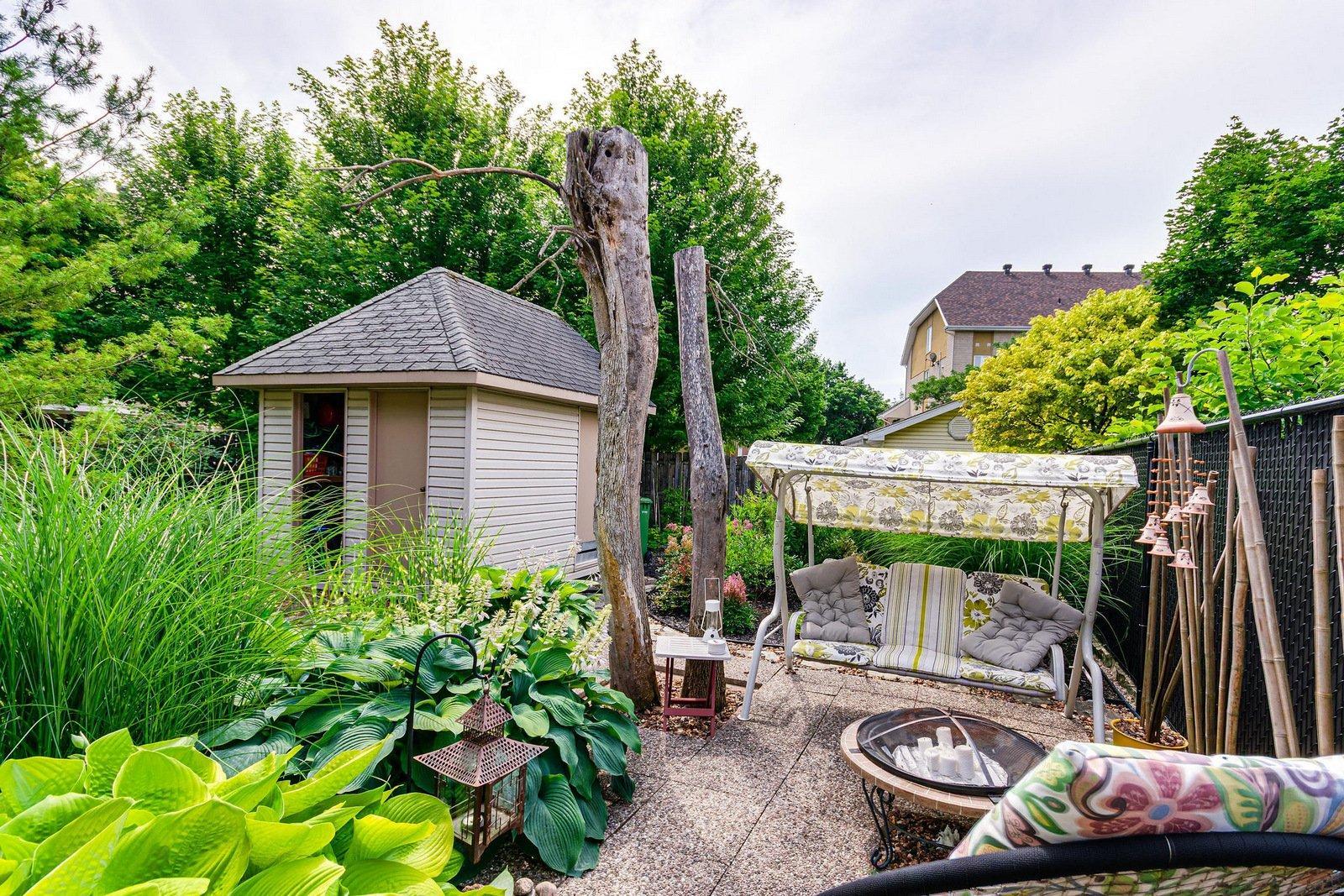 









19


Rue de l'Escalade

,
Gatineau (Hull),




QC
J8Z3N5

