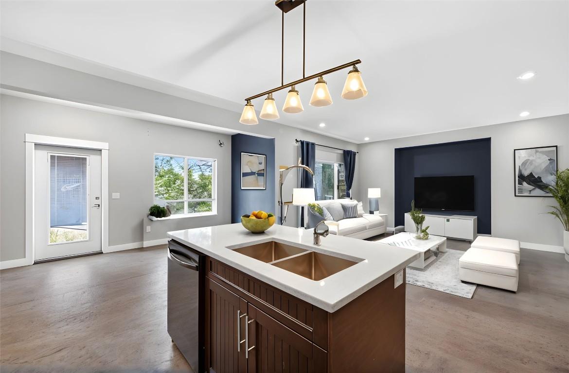 









2043


Elkridge

Drive,
West Kelowna,




BC
V4T 3K1

