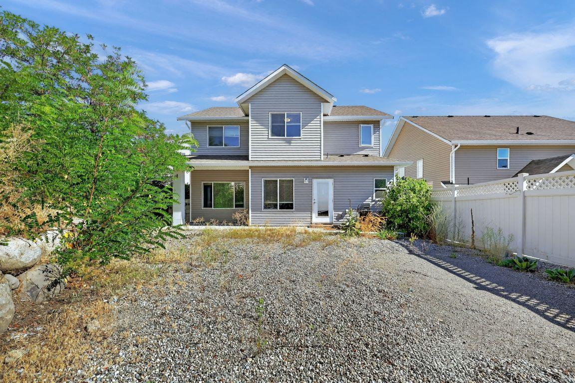 









2043


Elkridge

Drive,
West Kelowna,




BC
V4T 3K1

