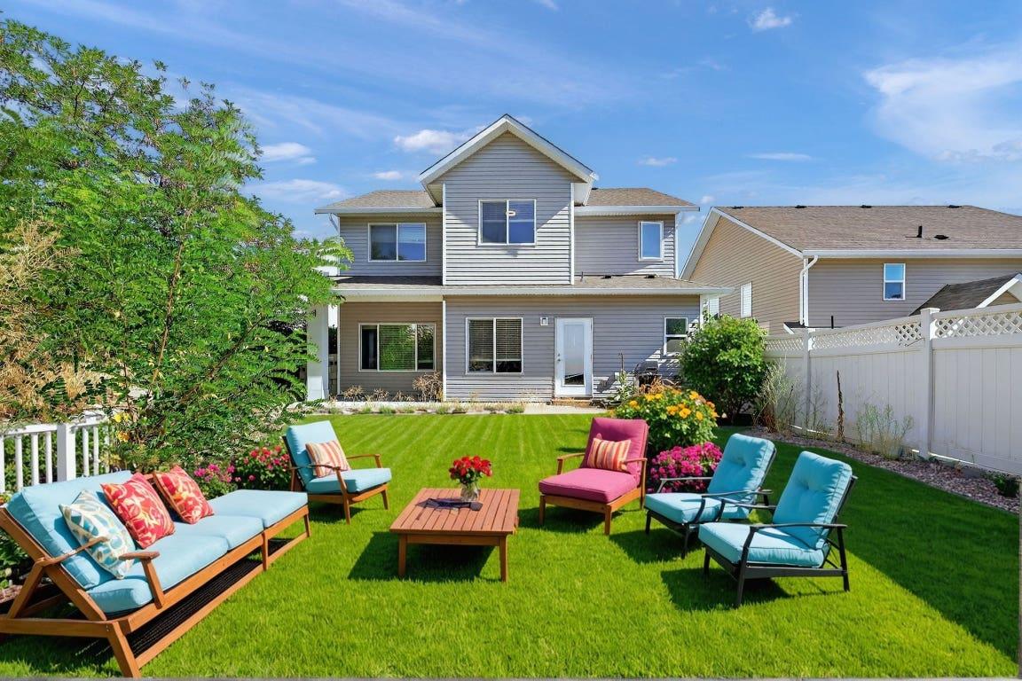 









2043


Elkridge

Drive,
West Kelowna,




BC
V4T 3K1

