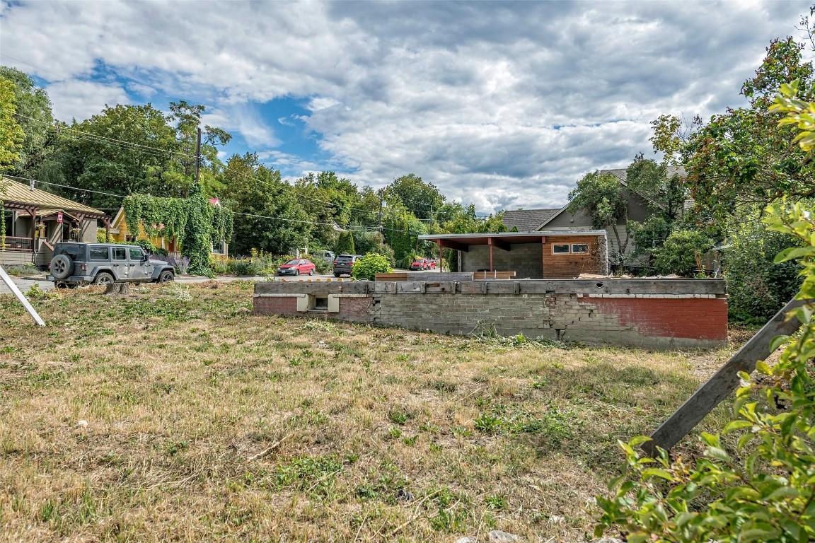 









2500


30

Avenue, Lot 2,
Vernon,







BC
V1T 2B3

