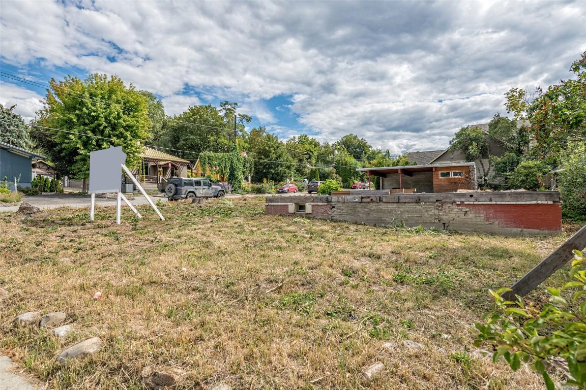 









2500


30

Avenue, Lot 2,
Vernon,







BC
V1T 2B3

