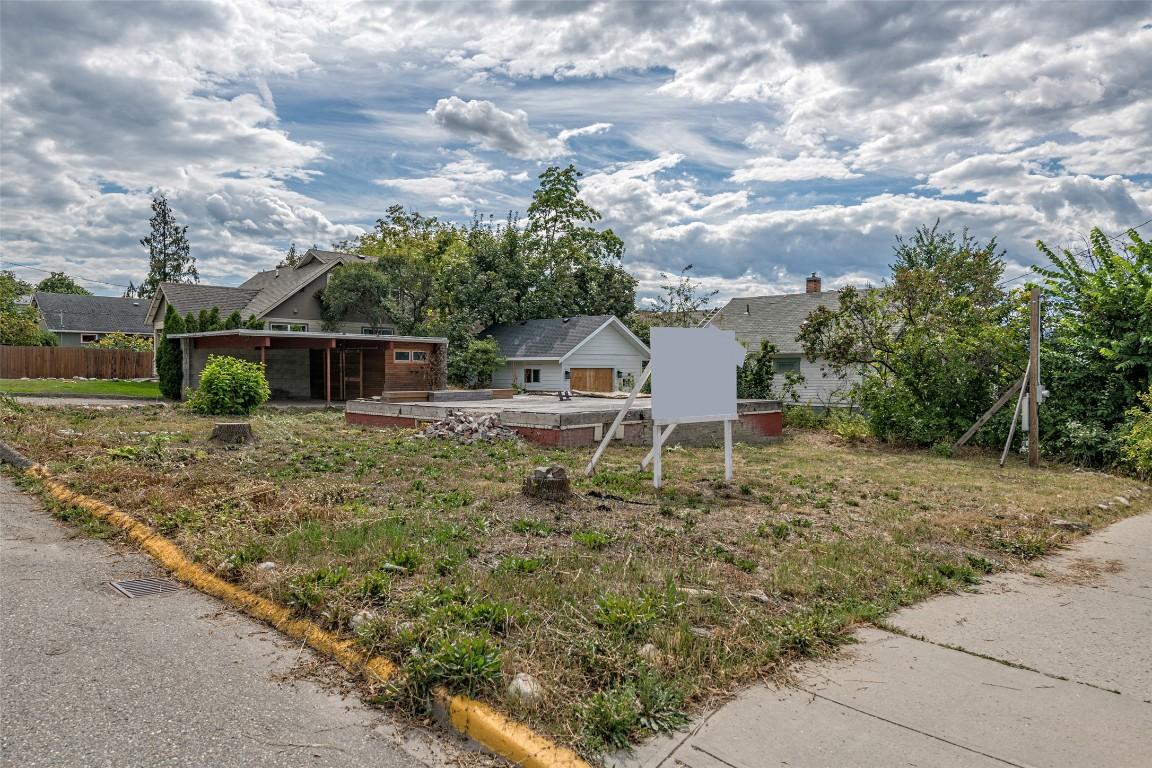 









2500


30

Avenue, Lot 2,
Vernon,







BC
V1T 2B3

