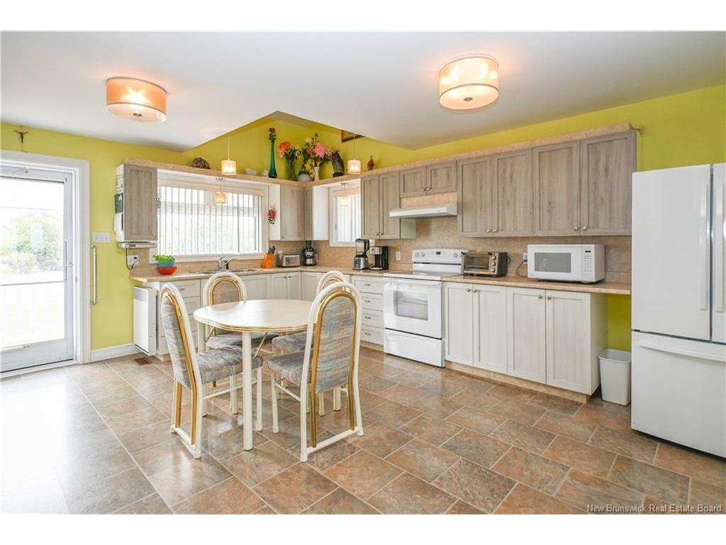 









171


Saint-Pierre E

BLVD,
Caraquet,




NB
E1W 1B1

