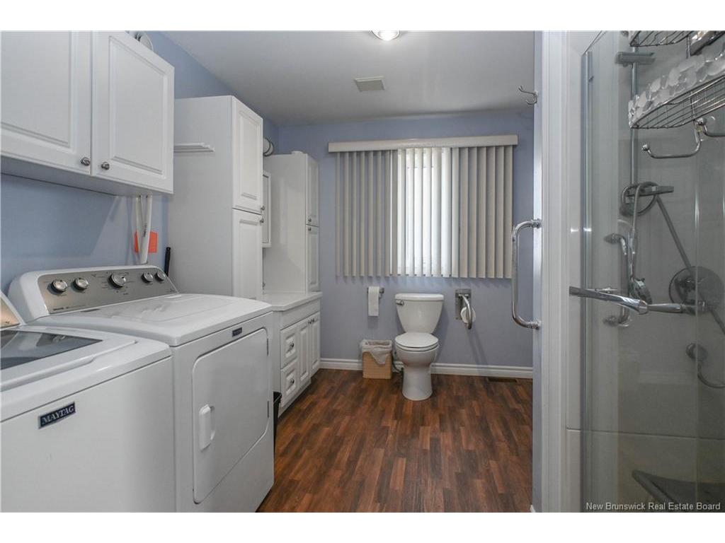









171


Saint-Pierre E

BLVD,
Caraquet,




NB
E1W 1B1

