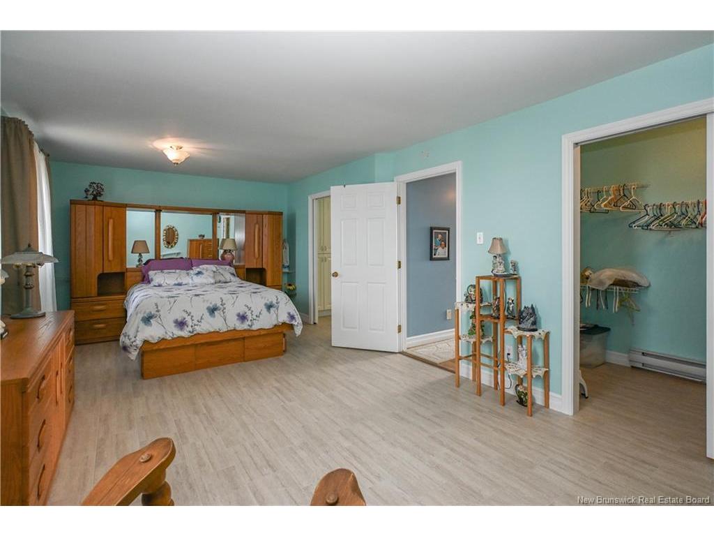









171


Saint-Pierre E

BLVD,
Caraquet,




NB
E1W 1B1

