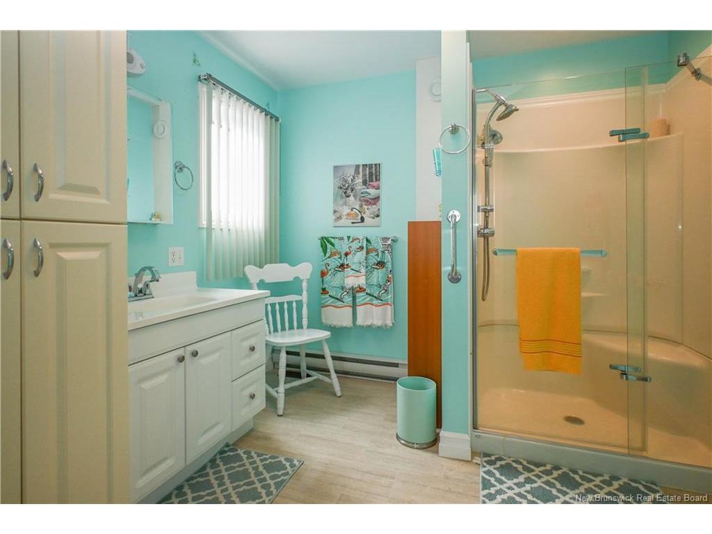 









171


Saint-Pierre E

BLVD,
Caraquet,




NB
E1W 1B1


