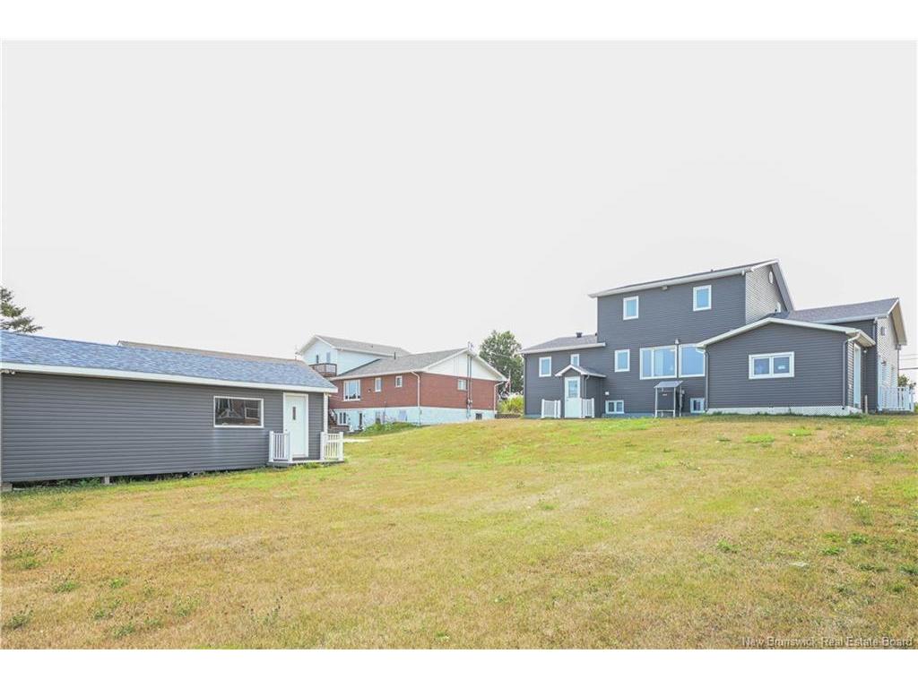 









171


Saint-Pierre E

BLVD,
Caraquet,




NB
E1W 1B1

