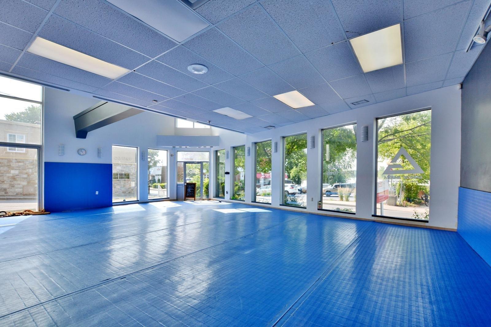 









37

 - 39


Rue Ste-Anne

,
Sainte-Anne-de-Bellevue,




QC
H9X1L4

