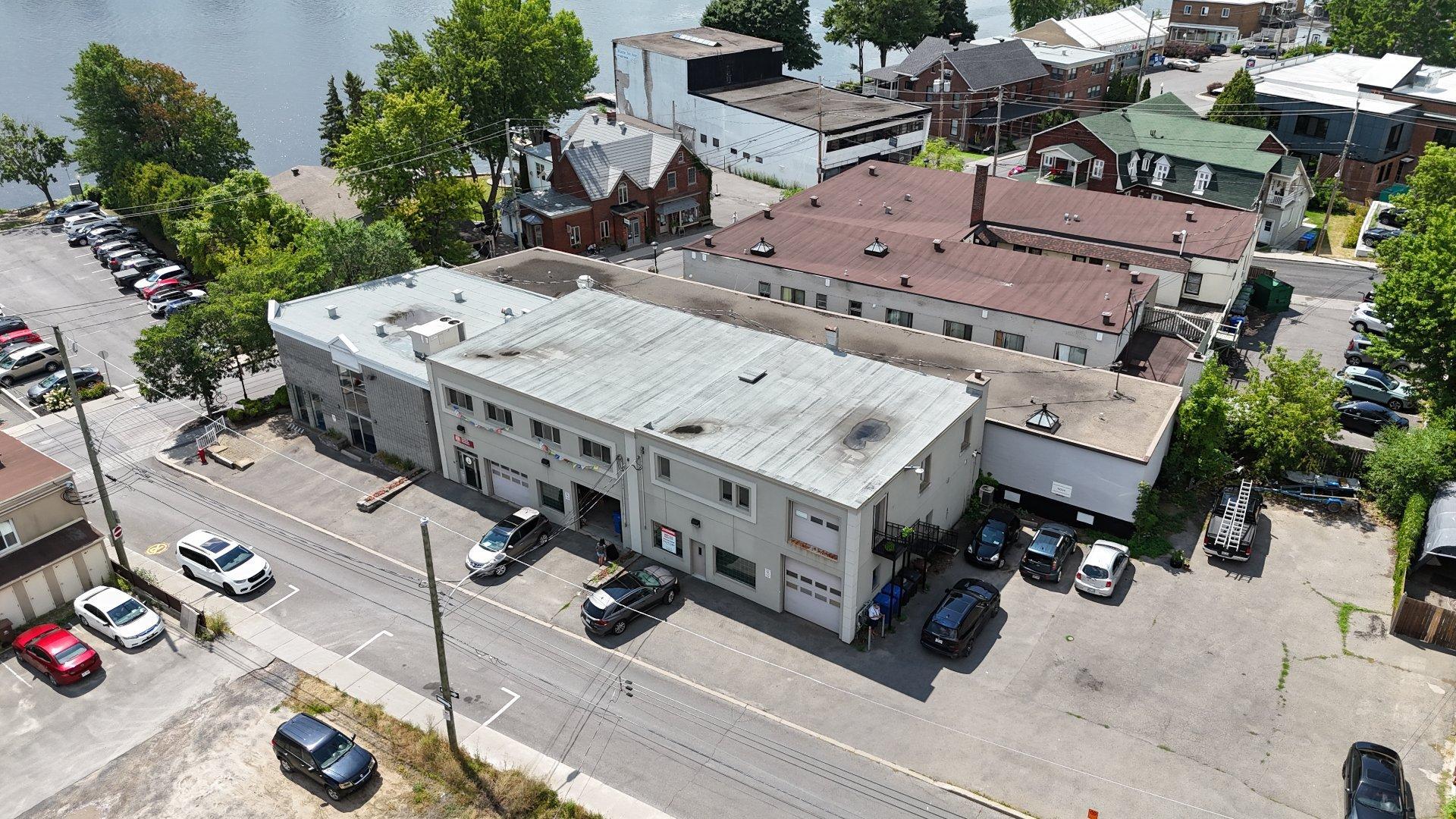 









37

 - 39


Rue Ste-Anne

,
Sainte-Anne-de-Bellevue,




QC
H9X1L4

