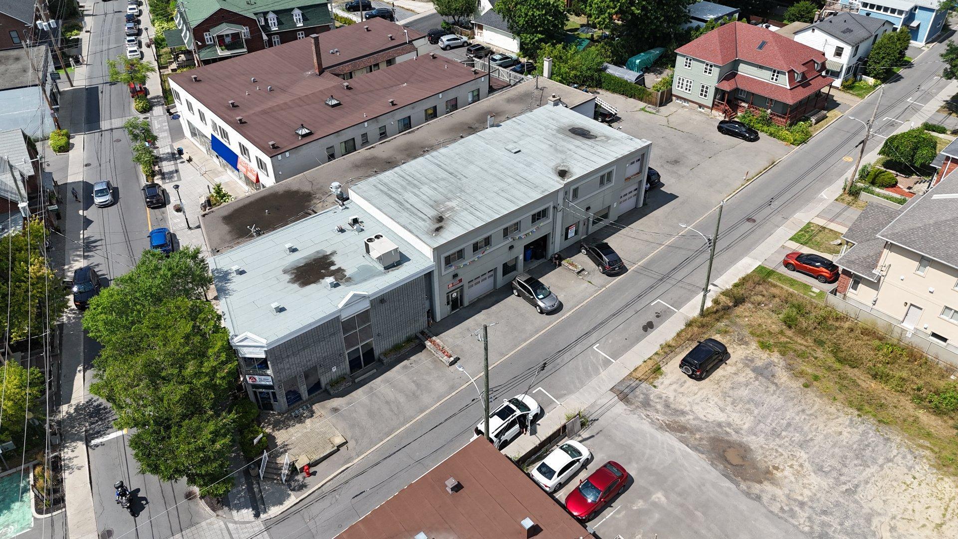 









37

 - 39


Rue Ste-Anne

,
Sainte-Anne-de-Bellevue,




QC
H9X1L4


