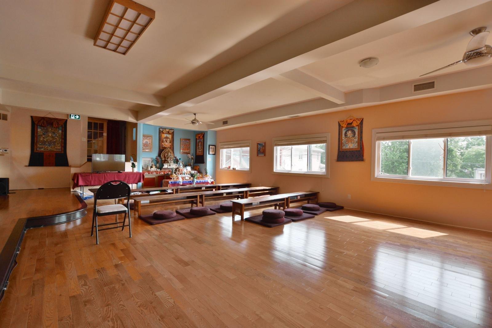 









37

 - 39


Rue Ste-Anne

,
Sainte-Anne-de-Bellevue,




QC
H9X1L4

