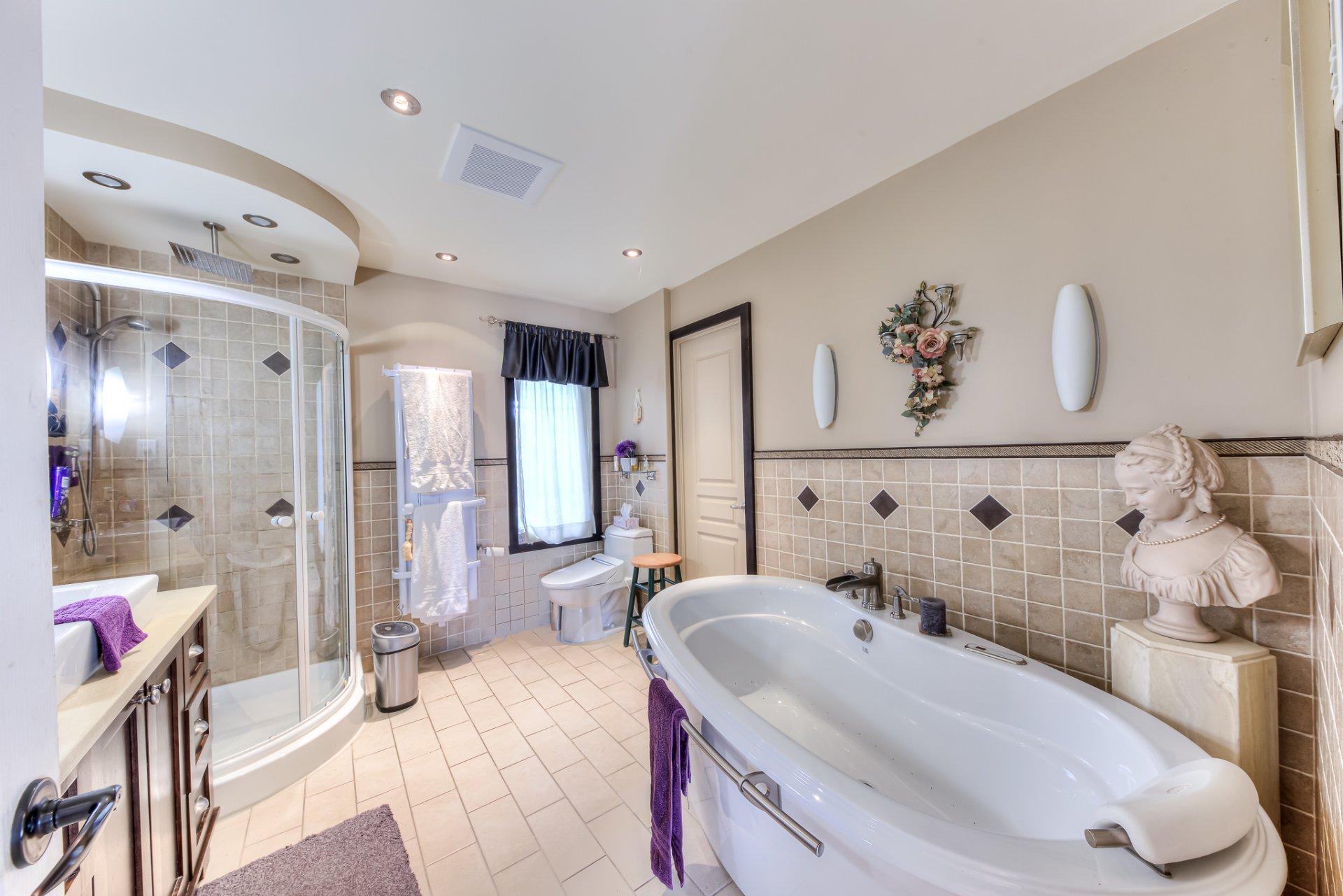 









212


Rue St-François

,
Rigaud,




QC
J0P1P0

