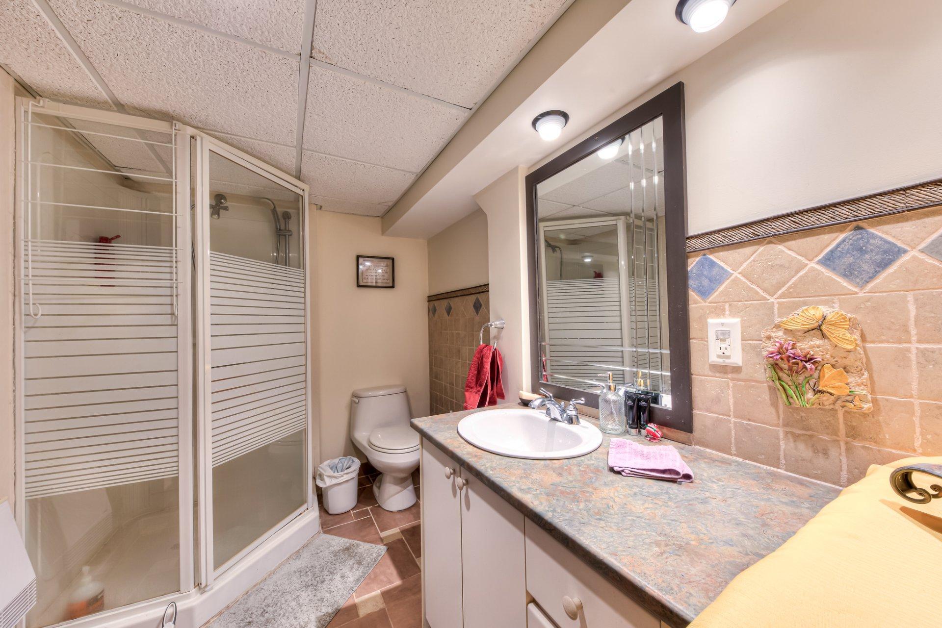 









212


Rue St-François

,
Rigaud,




QC
J0P1P0

