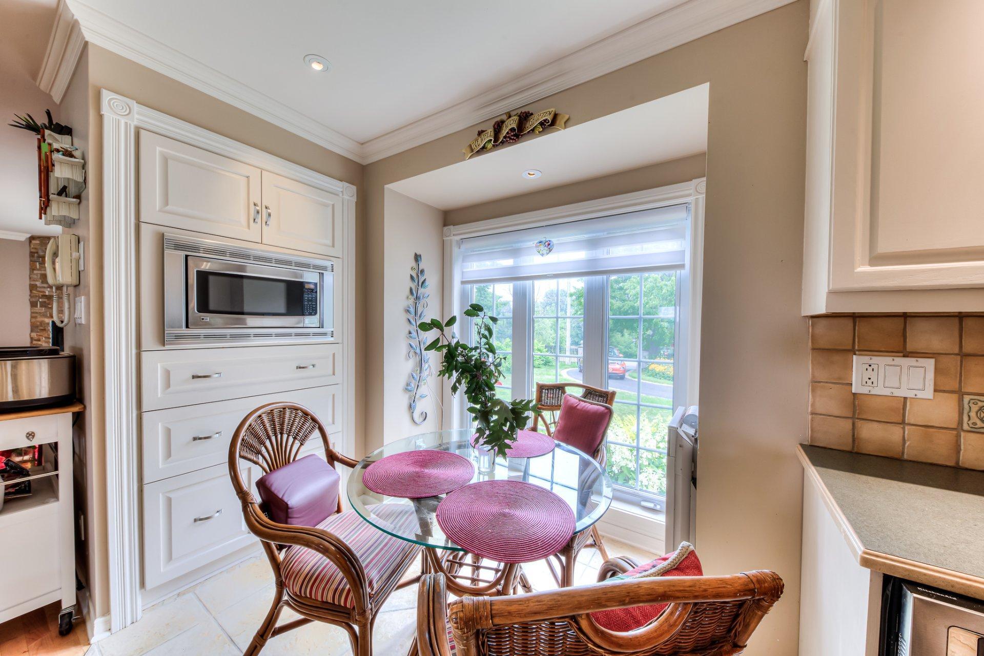 









212


Rue St-François

,
Rigaud,




QC
J0P1P0

