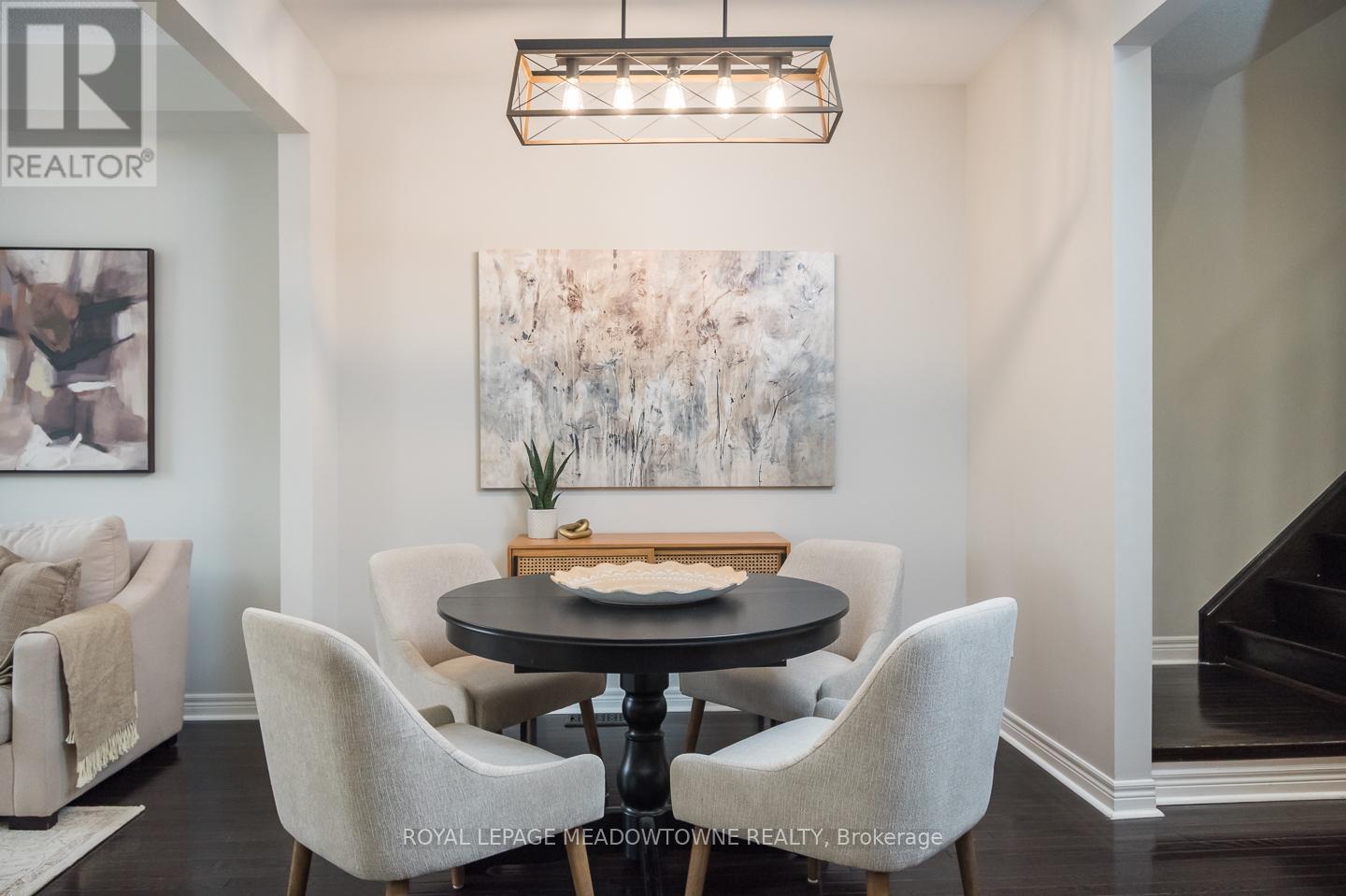 












315 BESSBOROUGH DRIVE

,
Milton,




Ontario
L9T8P5


