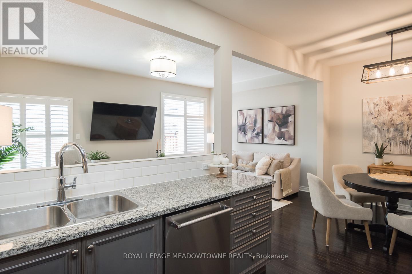 












315 BESSBOROUGH DRIVE

,
Milton,




Ontario
L9T8P5

