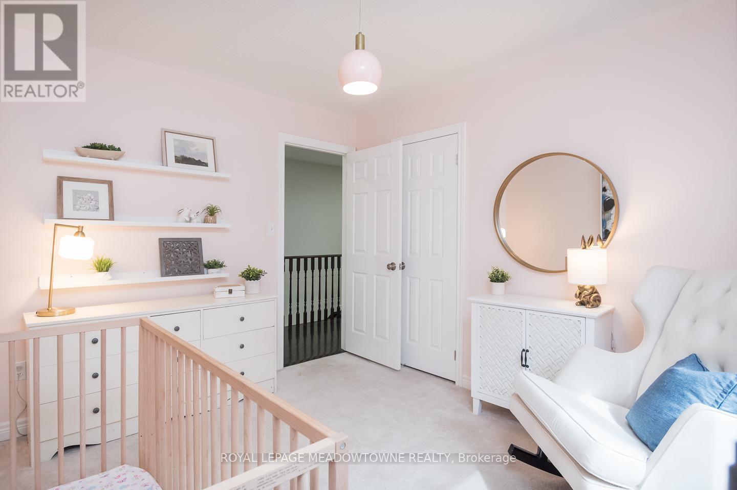 












315 BESSBOROUGH DRIVE

,
Milton,




Ontario
L9T8P5

