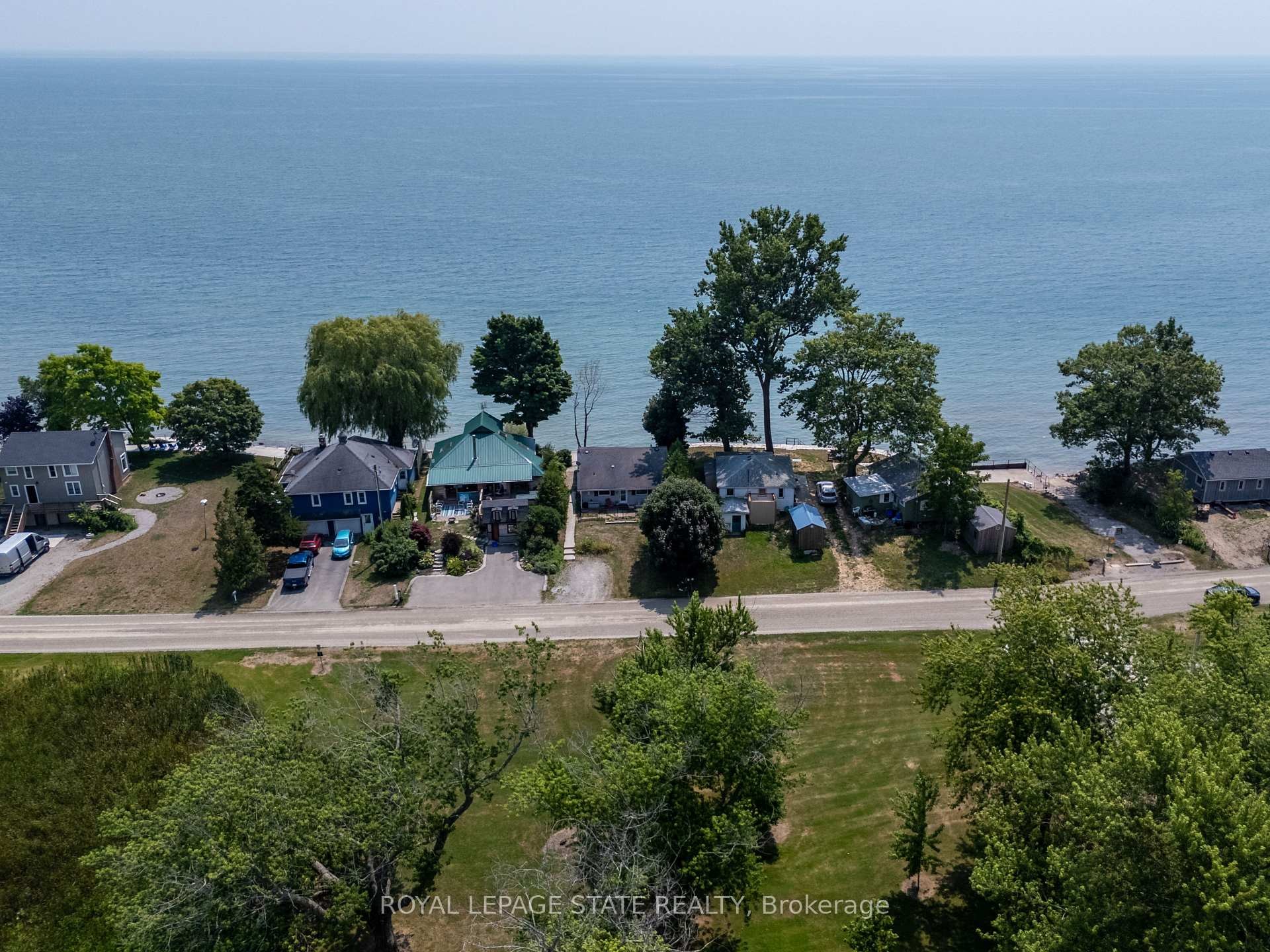 









2110


Lakeshore

Road,
Haldimand,




ON
N1A 2W8

