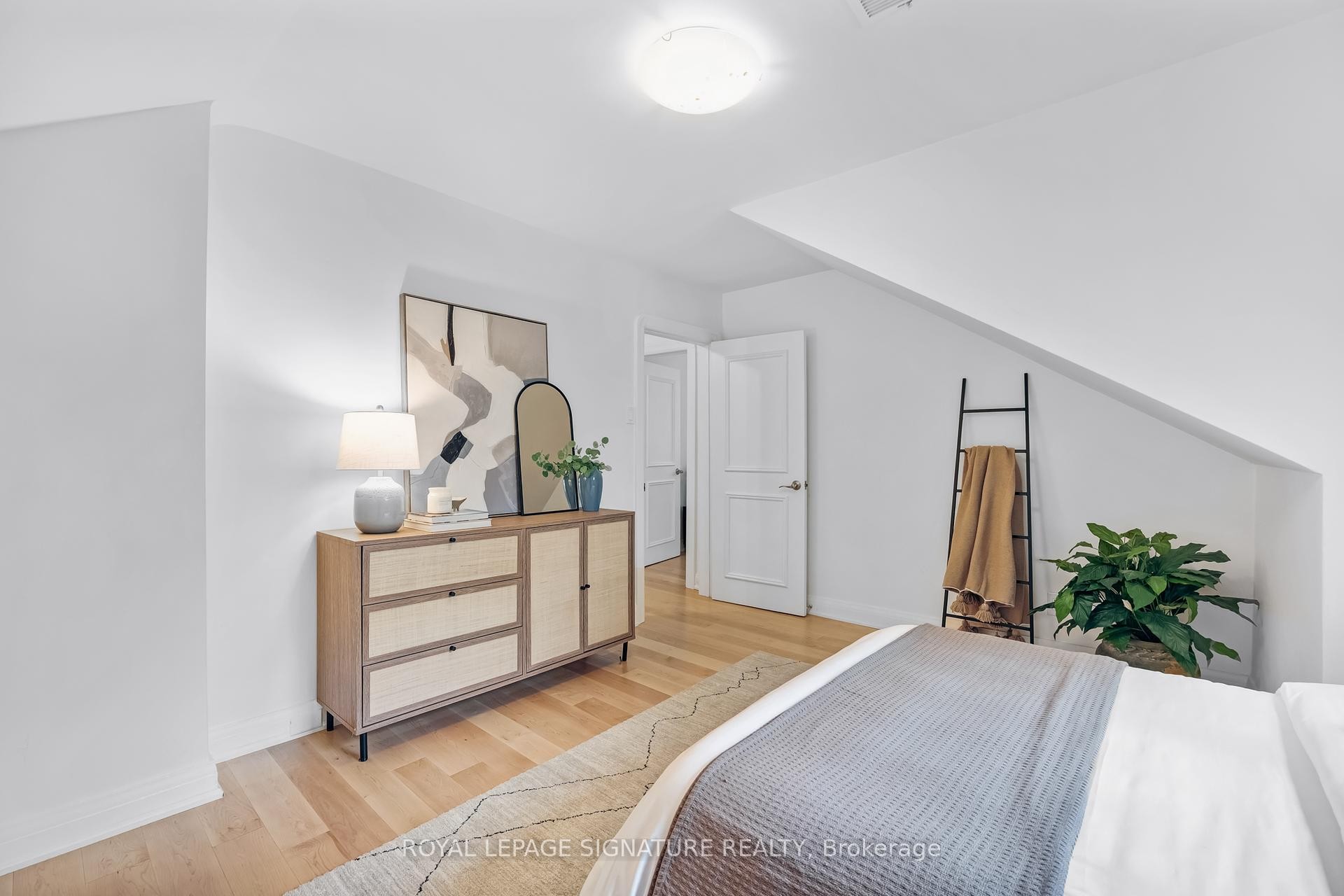 









51


Coldstream

Avenue,
Toronto,




ON
M5N 1X7

