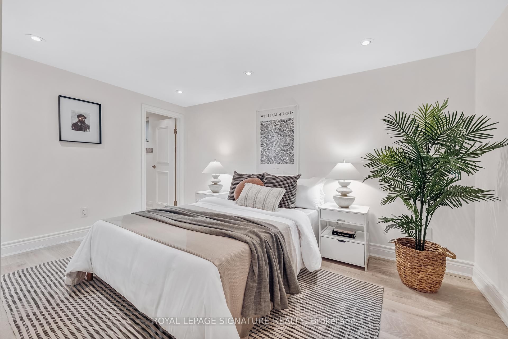 









51


Coldstream

Avenue,
Toronto,




ON
M5N 1X7

