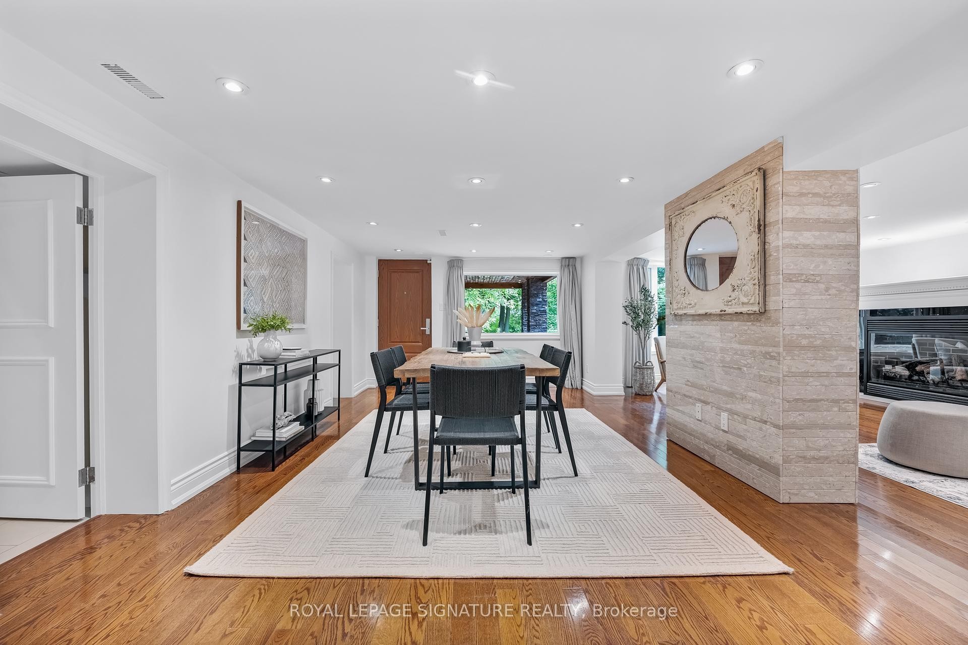 









51


Coldstream

Avenue,
Toronto,




ON
M5N 1X7

