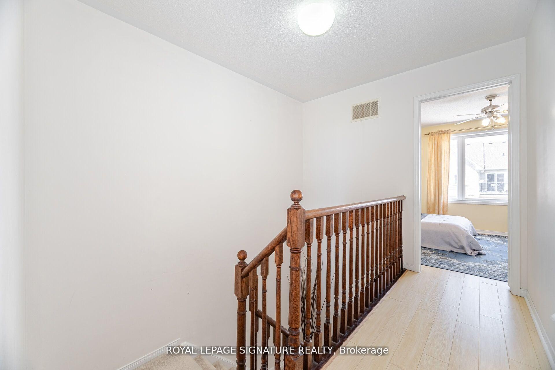 









4855


Half Moon

Grove, 3,
Mississauga,




ON
L5M 8C7

