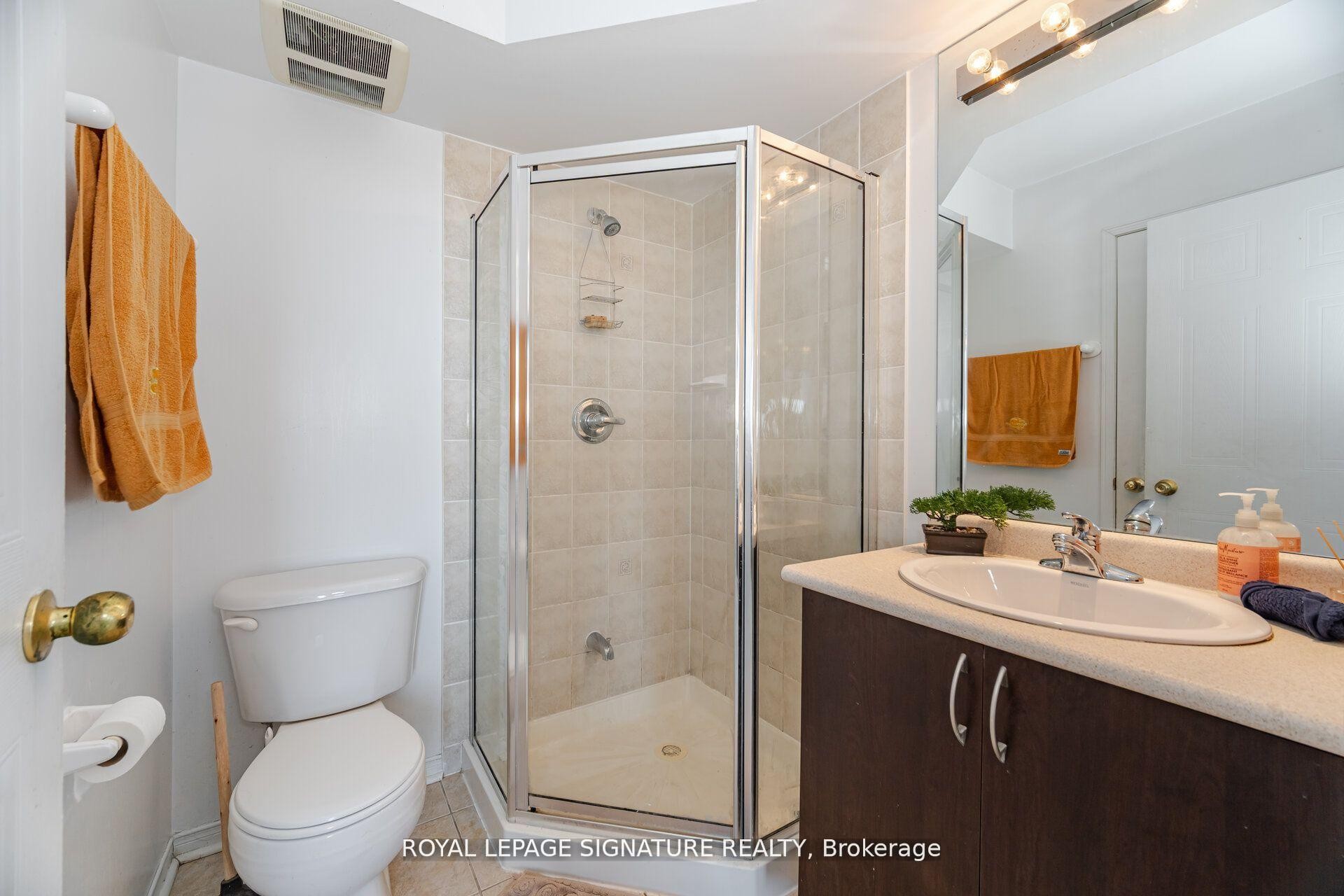 









4855


Half Moon

Grove, 3,
Mississauga,




ON
L5M 8C7

