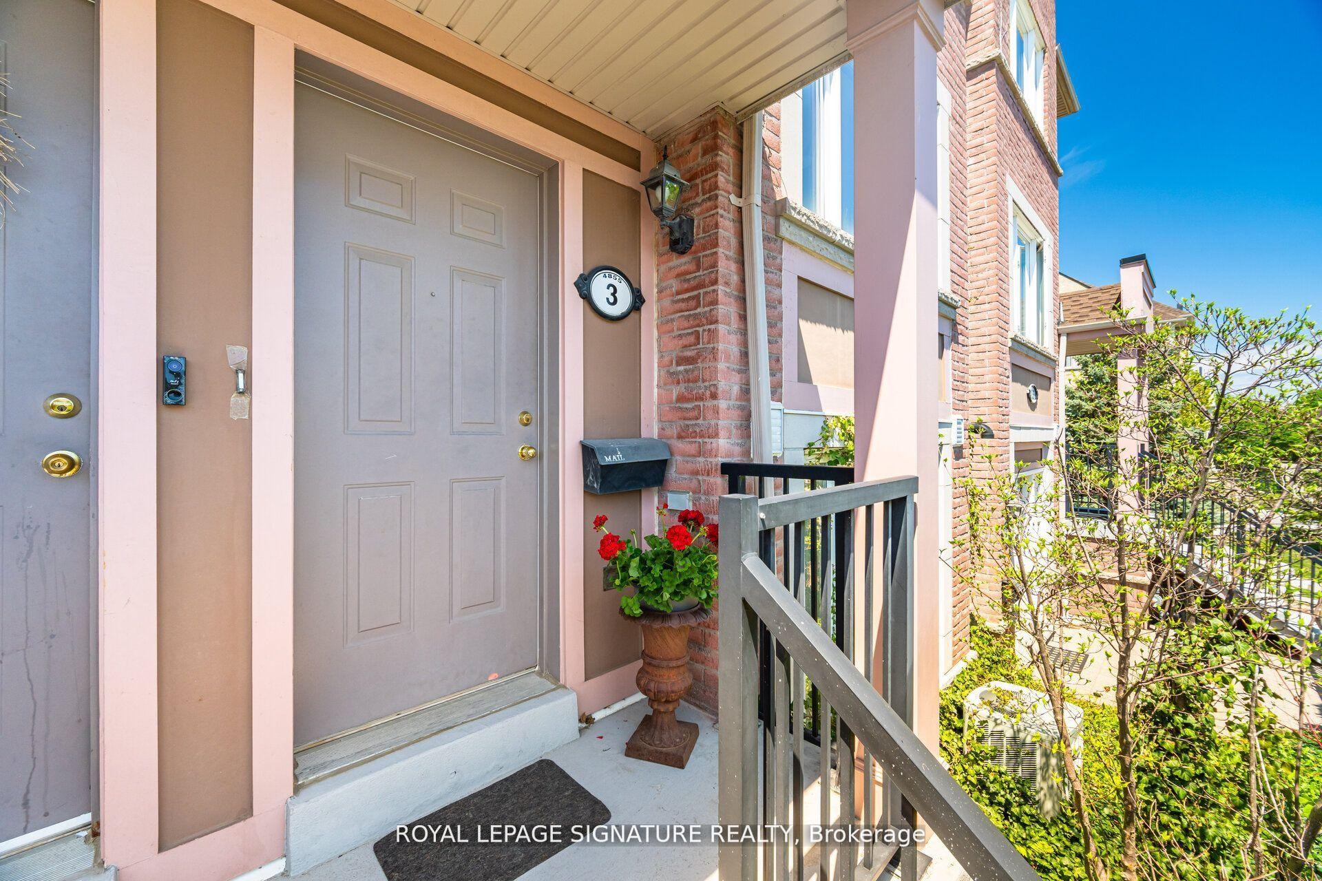 









4855


Half Moon

Grove, 3,
Mississauga,




ON
L5M 8C7

