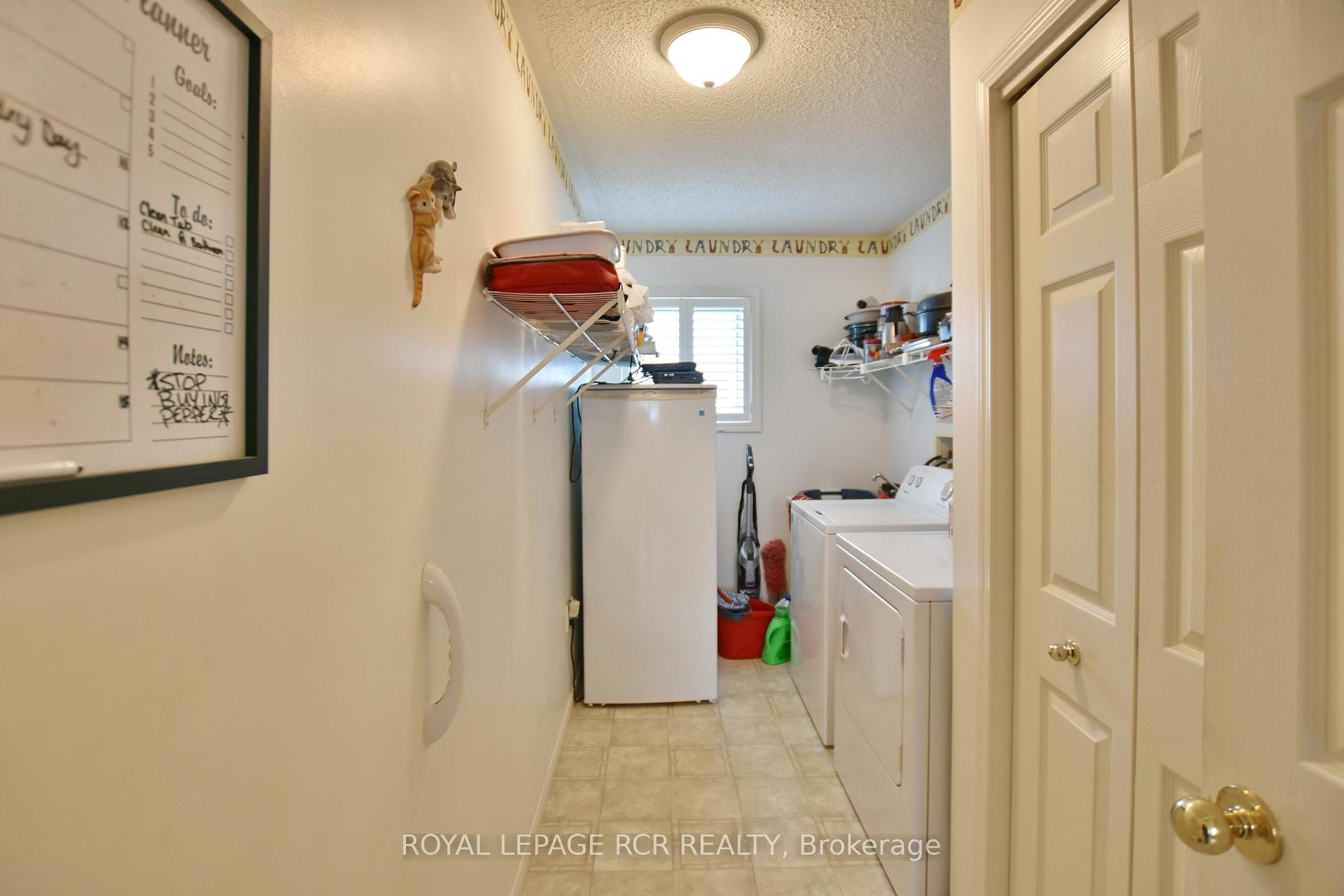 









9


Indiana

Avenue,
Wasaga Beach,




ON
L0L 2P0


