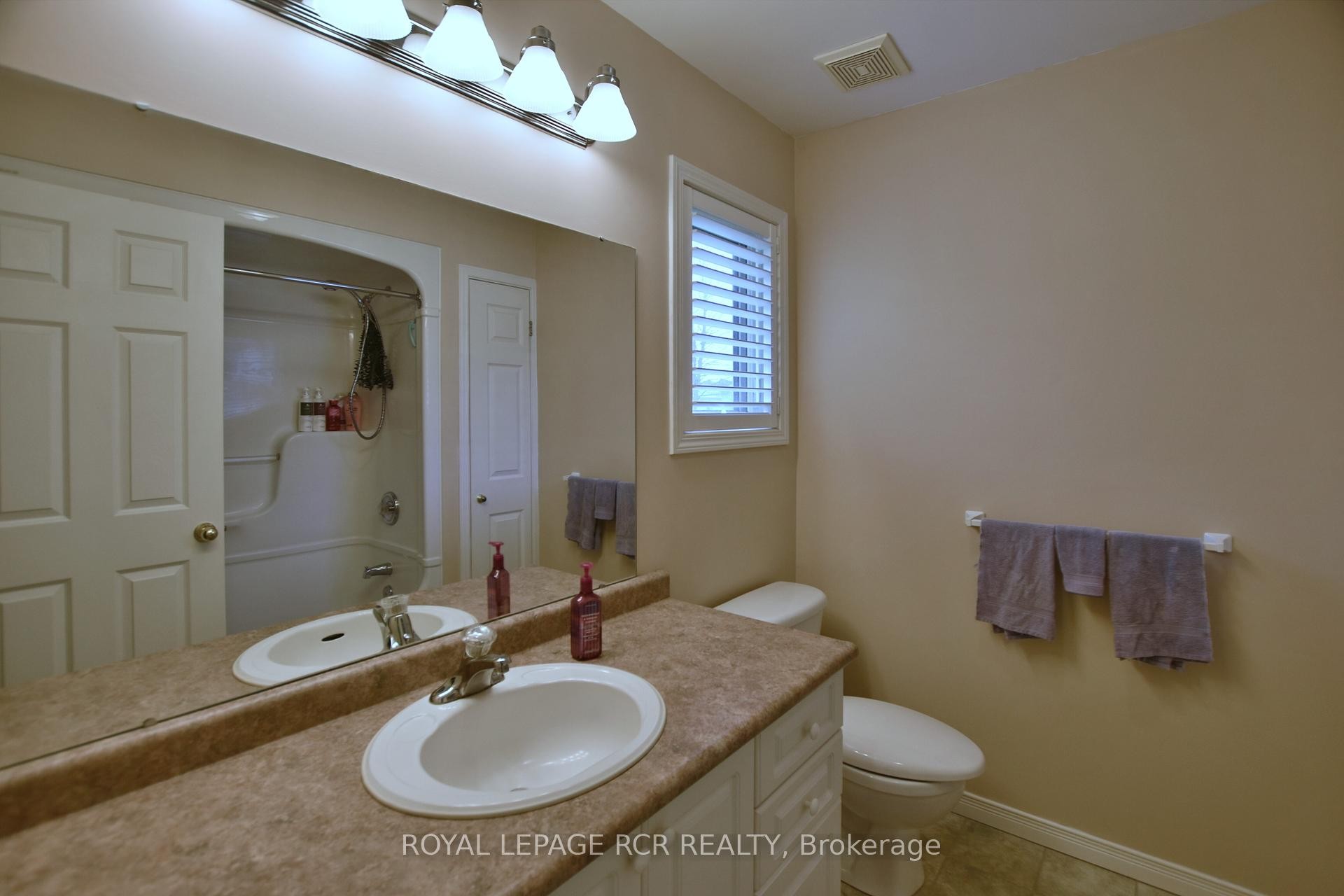 









9


Indiana

Avenue,
Wasaga Beach,




ON
L0L 2P0

