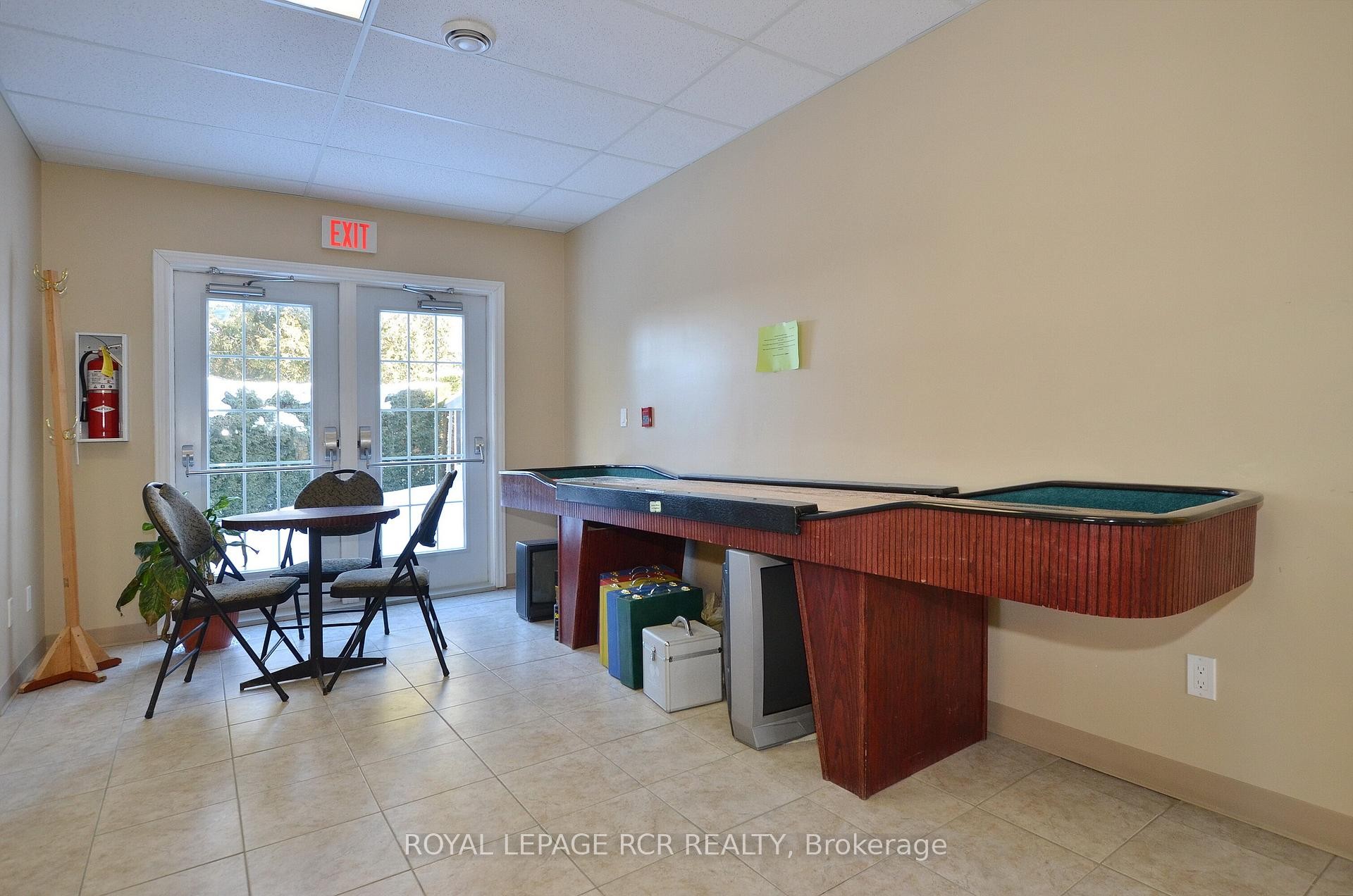 









9


Indiana

Avenue,
Wasaga Beach,




ON
L0L 2P0

