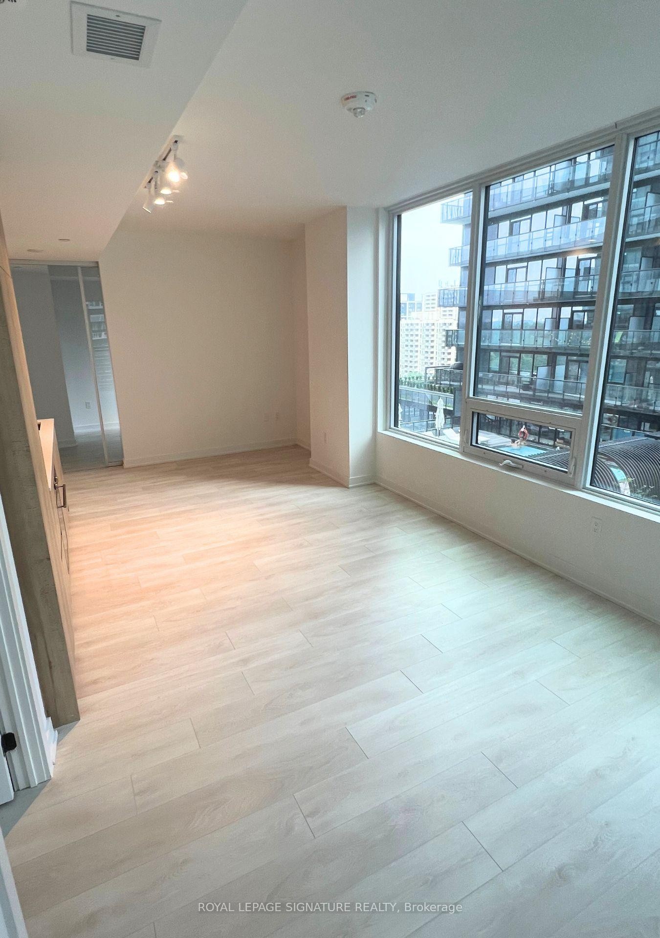 









117


Broadway

Avenue, 1102,
Toronto,




ON
M4P 1V5

