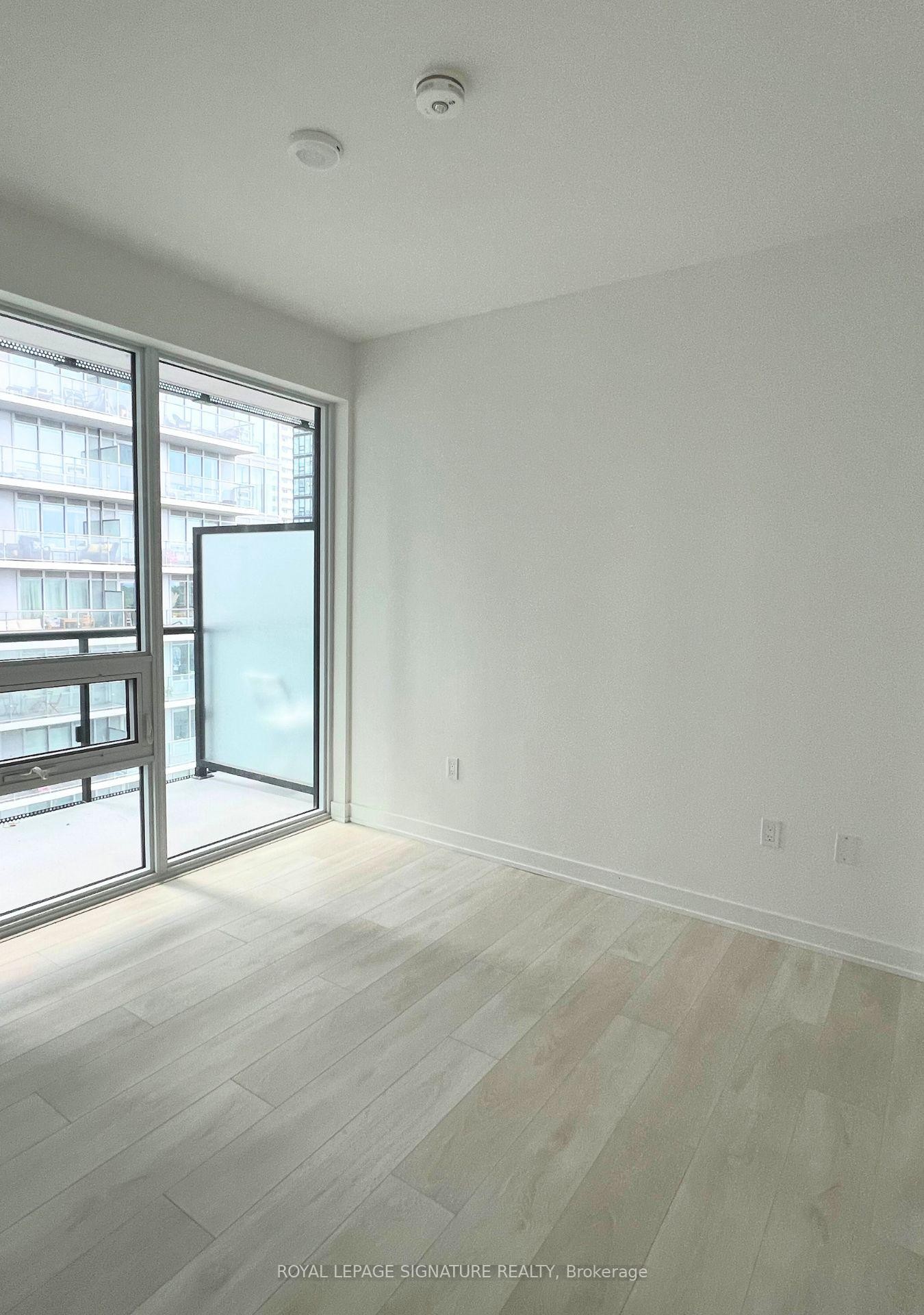 









117


Broadway

Avenue, 1102,
Toronto,




ON
M4P 1V5

